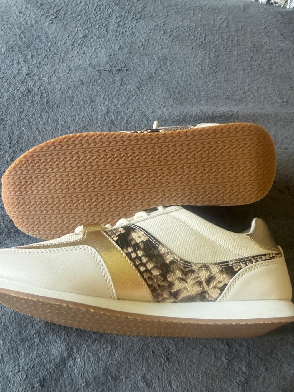 Michael Kors Women Cream and Gold Sneakers - Picture 10 of 12